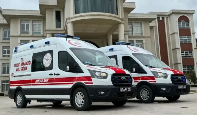Kocaeli'de 112 Acil Sağlık filosuna 4 yeni ambulans katıldı