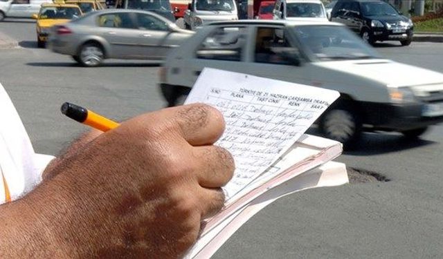 Fahri Trafik Müfettişleri park cezası yazamayacak