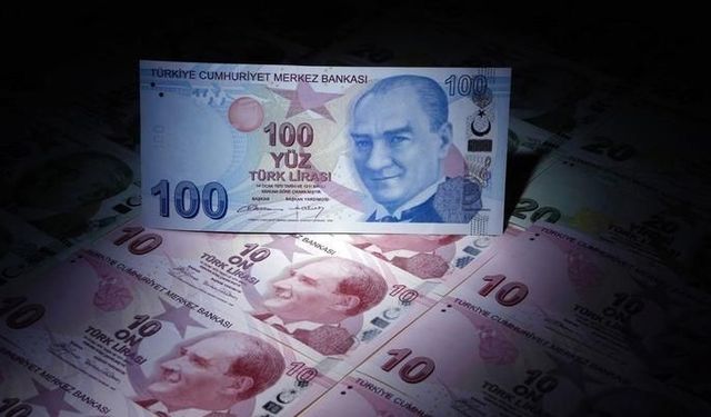 Hazine ve Maliye Bakanı Mehmet Şimşek tasarruf önlemlerini açıklıyori