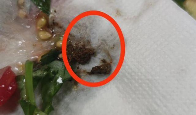Çiğli Devlet Hastanesi’nde yemekten taş çıktı