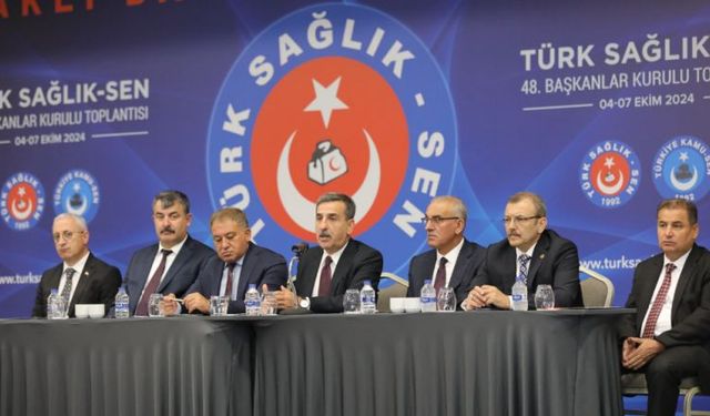 Türk Sağlık Sen: Sözleşmeli yöneticilik sonlandırılsın