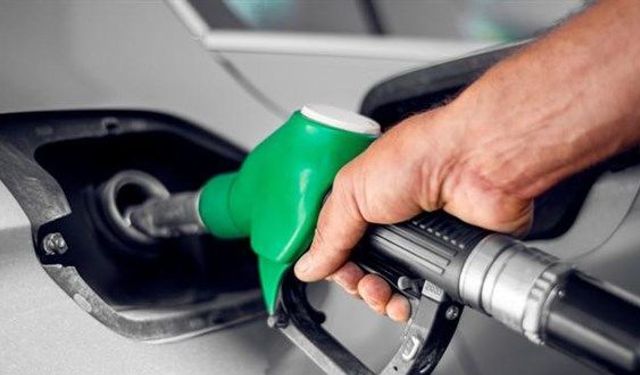 Akaryakıta indirim geldi