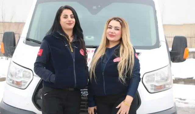 Hakkari'nin kadın ambulans şoförleri hayat kurtarmak için zamanla yarışıyor