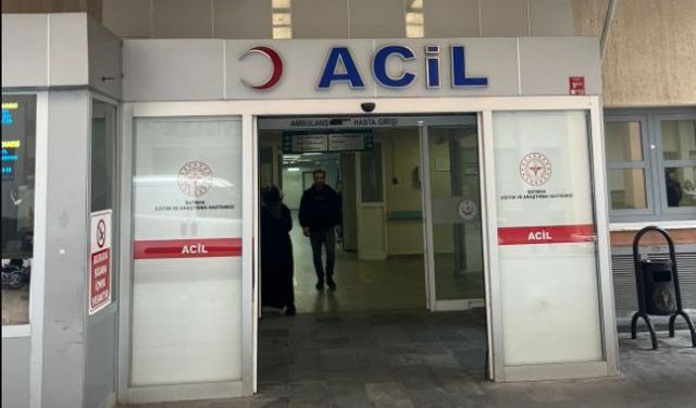 Batman Eğitim Ve Araştırma Hastanesi’nde Görevli Psikiyatri Hekimi Bıçaklandı