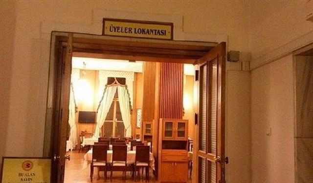 TBMM'de yemek ücretlerine zam geldi