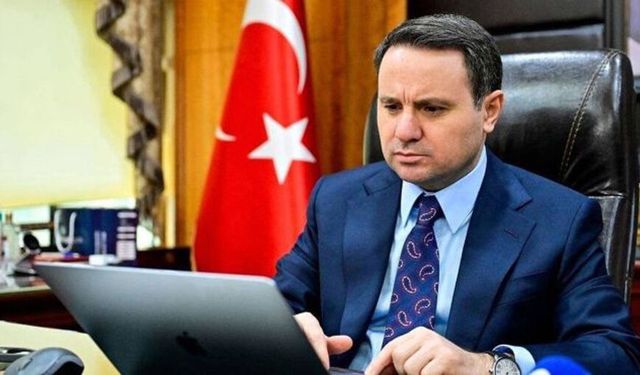 Bakan Gürlek davadan kazandığı tazminatı AFAD'a bağışladı