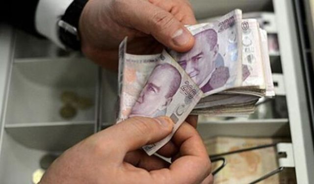 Türk-İş: Açlık sınırı 34,6 bin TL’ye, yoksulluk sınırı 112,7 bin TL’ye yükseldi