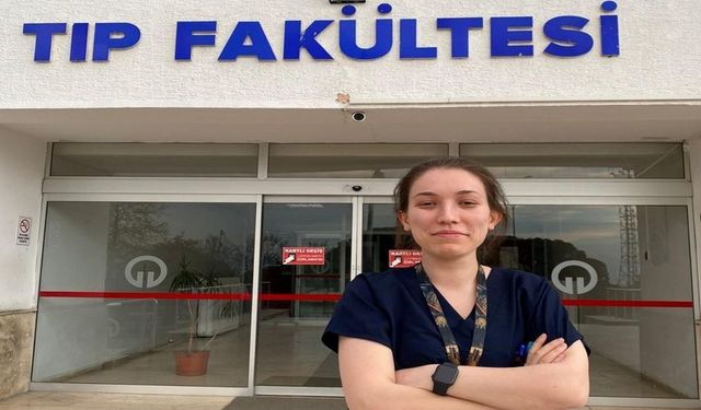 Beynindeki Kitleyle Mücadele Eden Asistan Doktor Özlem Çeküç Hayatını Kaybetti
