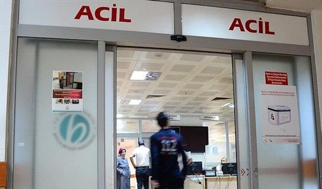 Bodrum'da Sağlık Görevlilerinin Motosikleti Otomobille Çarpıştı: İki Yaralı Muğla'nın Bodrum ilçesi