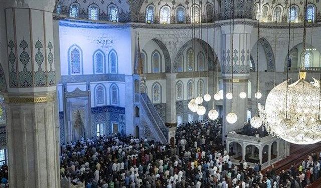 Türkiye Geneli Kurban Bayramı Namazı Vakitleri: İl İl Detaylı Liste