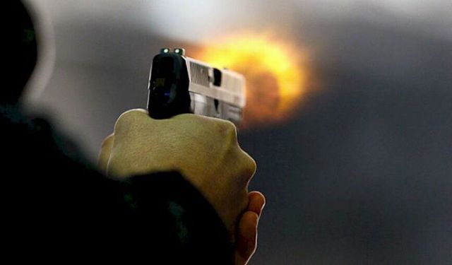 Uzman çavuş dört kişiyi katletti