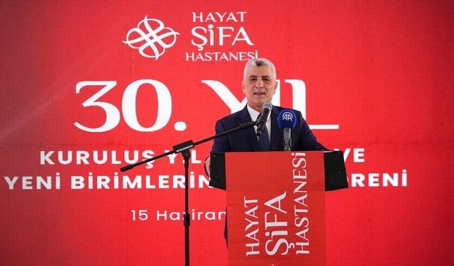Ticaret Bakanı Bolat: Doktor sayımız 92 binden 230 bine yükseldi