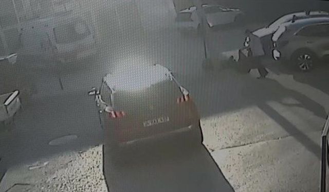 Çöp yüzünden sağlık çalışanlarına saldırdılar: 2 yaralı