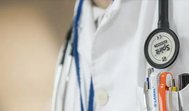 Doktor ile tesisatçı ücreti kıyaslaması sosyal medyayı karıştırdı!