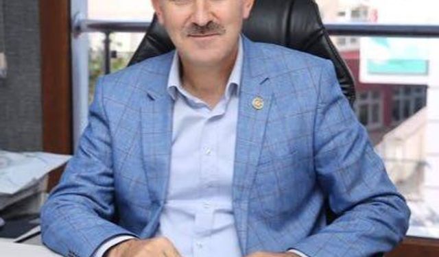 Semih Durmuş’tan Sert Sözleşmeli Yönetici Tepkisi: "Sözleşmeli yönetici sistemi çökmüştür.