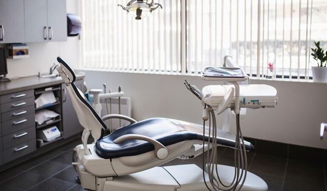 İzmir En İyi Dental Turizm Reklam Ajansları