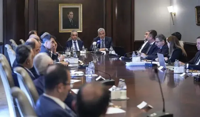 Memişoğlu: Hekimleri koruyan hukuki düzenlemelerin güçlendirilmesi önceliklerimiz arasında