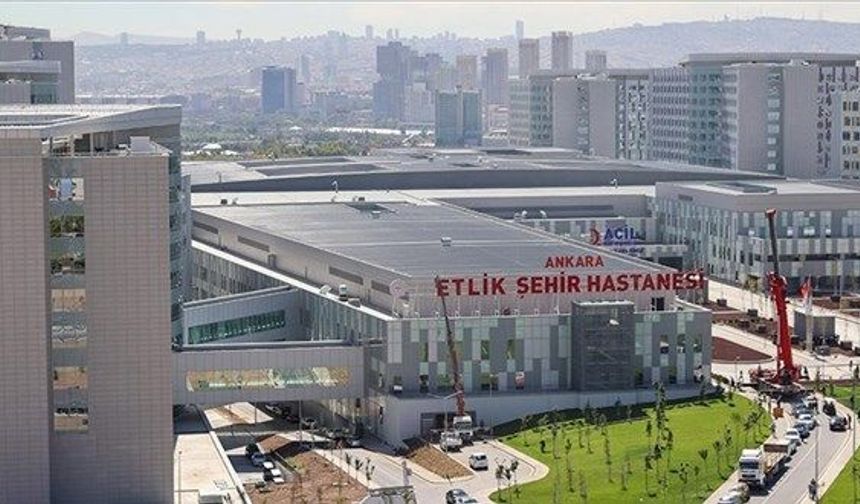 Etlik Şehir Hastanesi Başhekiminin Sözleşmesi Uzatıldı