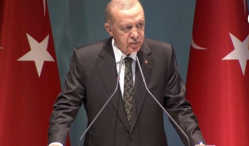 Erdoğan: "Siyaseti kariyer basamağı olarak görenlerle yol yürüyemeyiz"