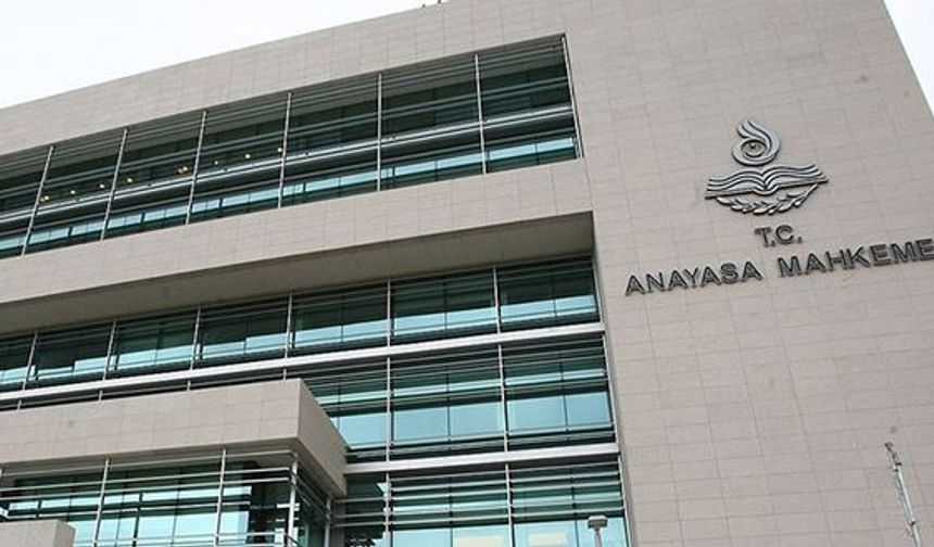 AYM, Nöbet Ücretlerindeki Sınırı İptal Etti