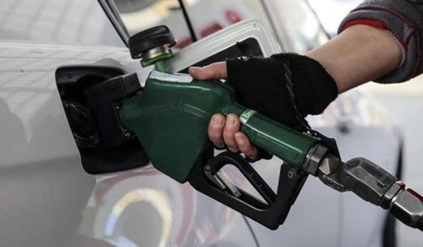 Benzine zam geliyor: Tarih netleşti