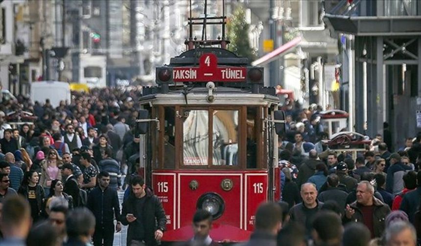 Türkiye'nin Nüfusu 85 Milyonu Geçti
