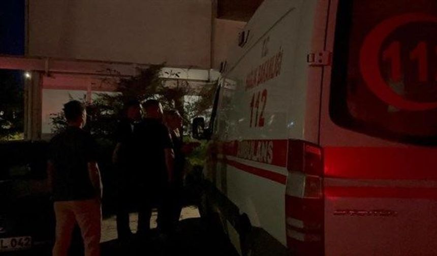 Ambulansı kilometrelerce kovalayıp sıkıştırdılar
