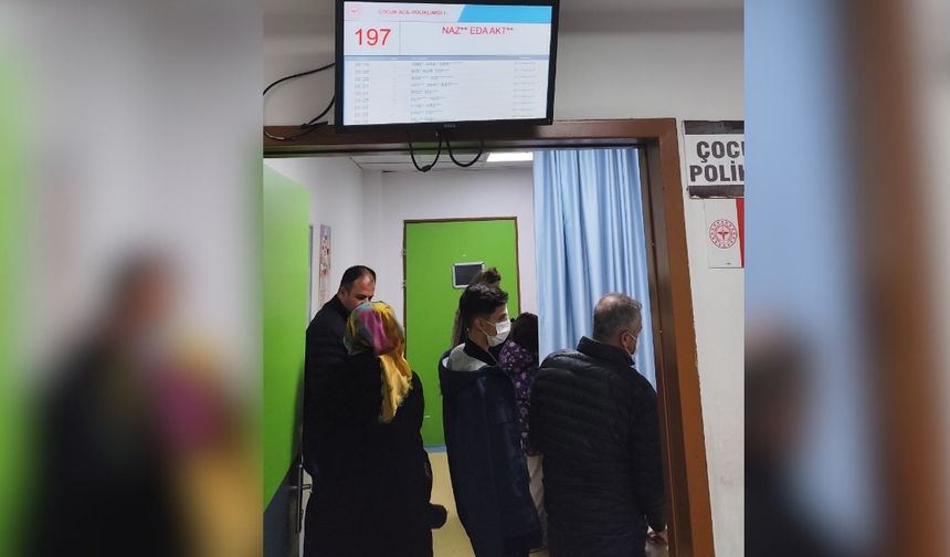 İki doktor 3 saatte 300 hastaya baktı