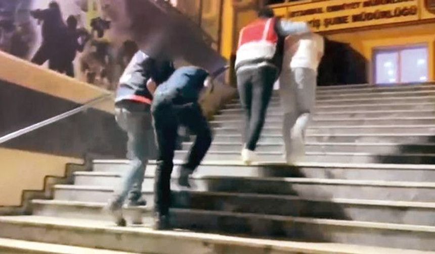 Resmi Belgede Sahtecilik ve Rüşvet Suçlamalarıyla 22 Kişi Gözaltında