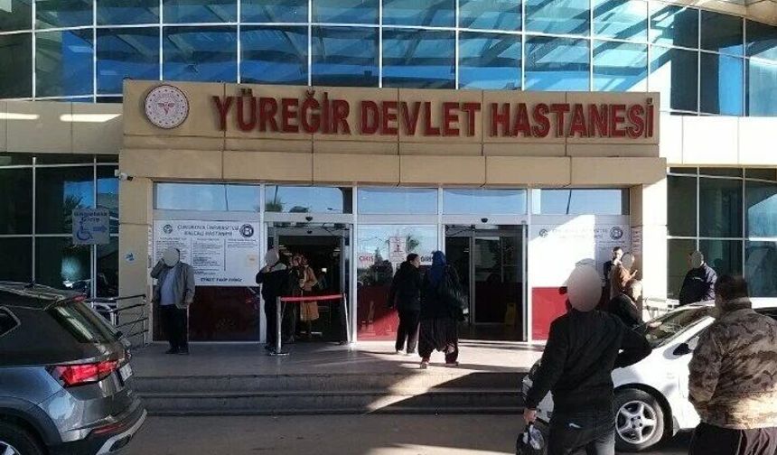 70 kişilik grup saldırdı doktorlar 3 saat kilitli kaldı