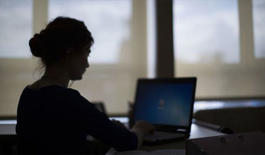 Memur- SEN: Kadın kamu görevlileri haftada 4 gün çalışsın'