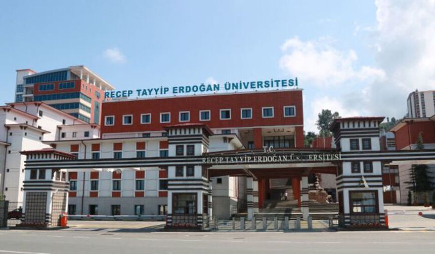 Eczacılık Fakültesi Kağıt Üzerinde: 3 Yıldır Maaş Ödeniyor