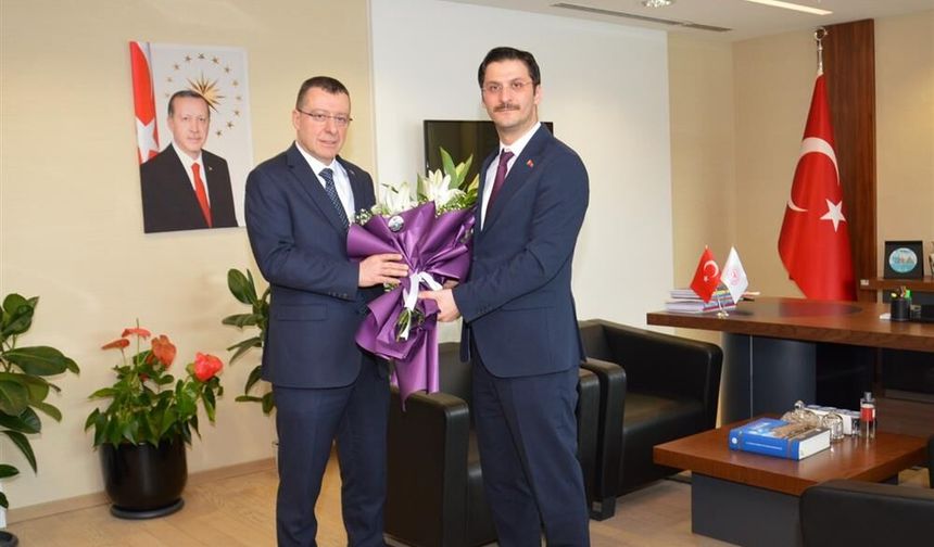 Kamu Hastanelerinde Devir Teslim Töreni Yapıldı