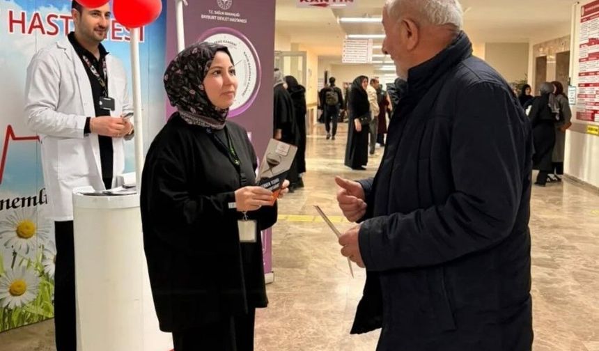 Bayburt Devlet Hastanesi'nde Kanser Haftası Etkinliği