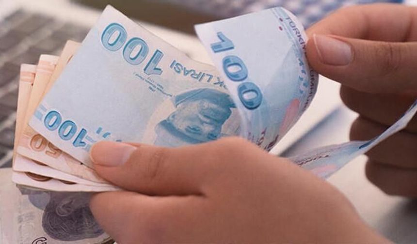 Sabah: Temmuzda emekli %17,08, memur %12,86 zam alabilir