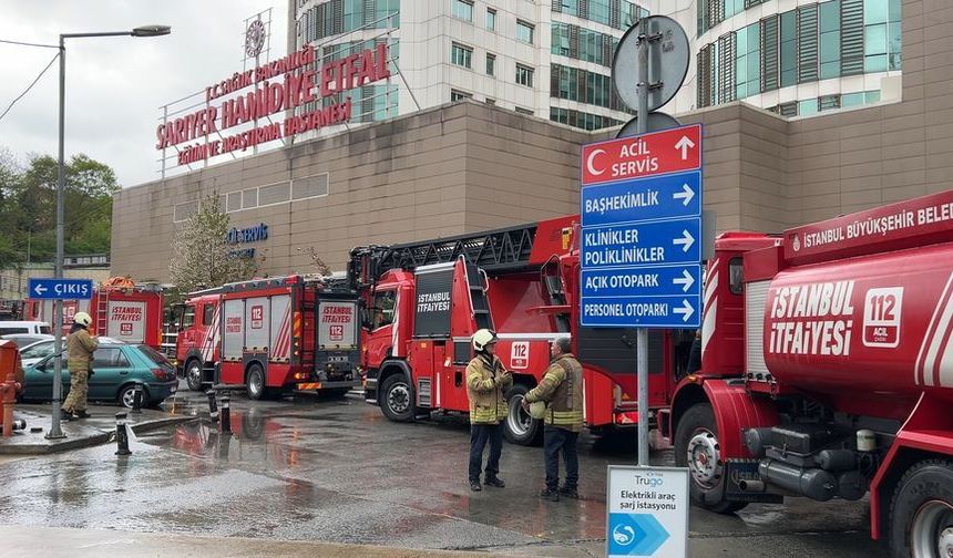 Sarıyer'deki Hastanenin Acil Servisinde Çıkan Yangın Paniğe Yol Açtı