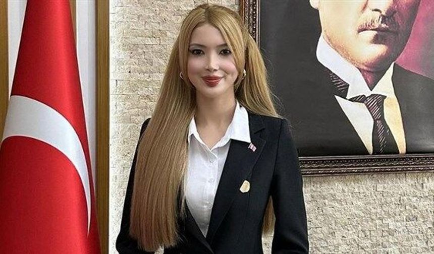 Barbie Kaymakam' vali yardımcısı oldu