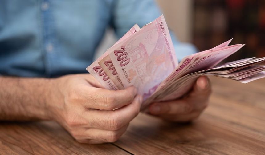 Memur Fazla Mesai Ücretlerine 2027'de Yüzde 20 Zam: İşte Yeni Tarifeler
