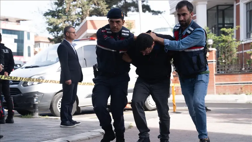 Yenidoğan çetesi' davasında 2 doktor tahliye edildi